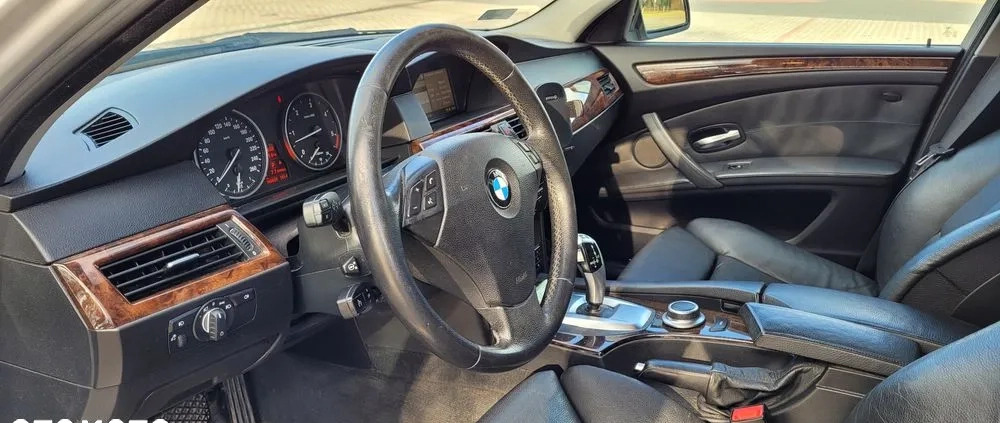 BMW Seria 5 cena 31000 przebieg: 339000, rok produkcji 2008 z Bełchatów małe 562